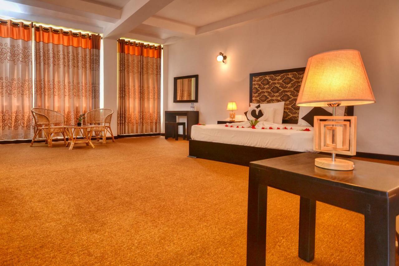 L&D Stay Inn ฮิกคาดูวา ภายนอก รูปภาพ