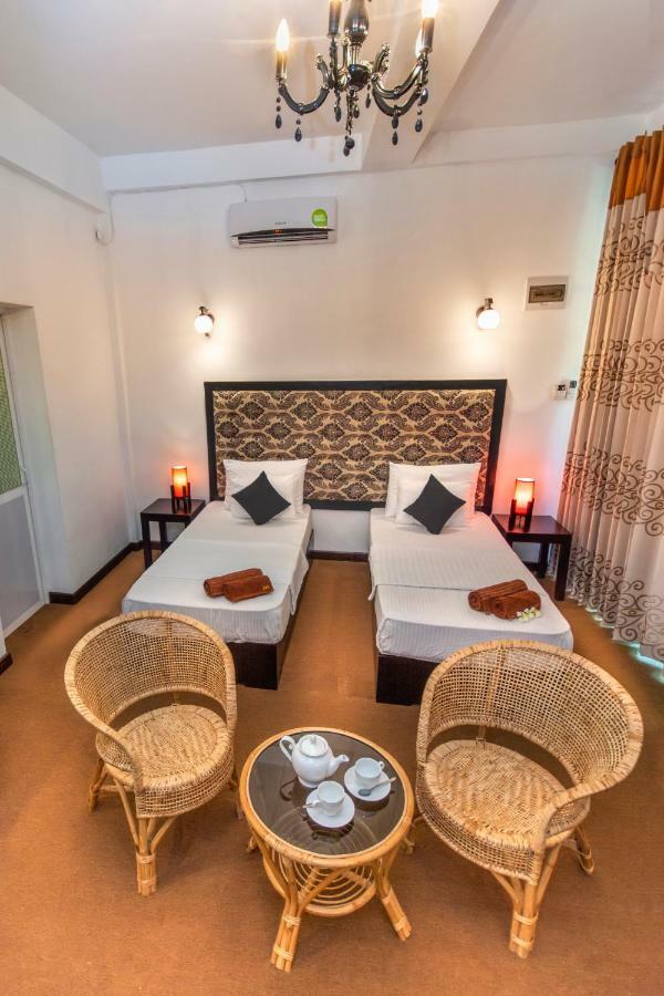 L&D Stay Inn ฮิกคาดูวา ภายนอก รูปภาพ